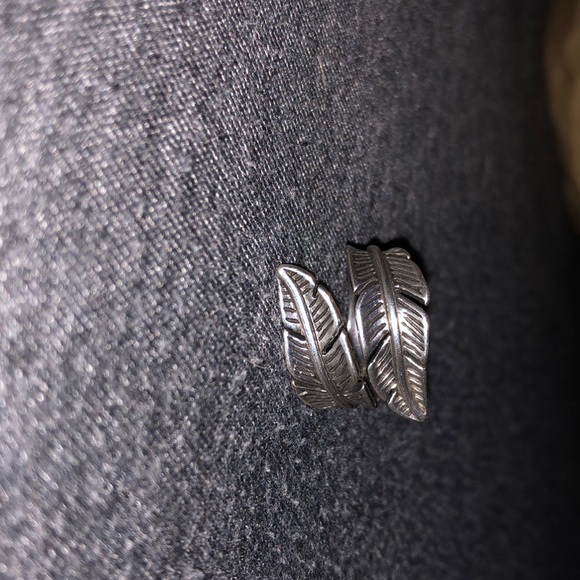 Jewelry - Leaf ring